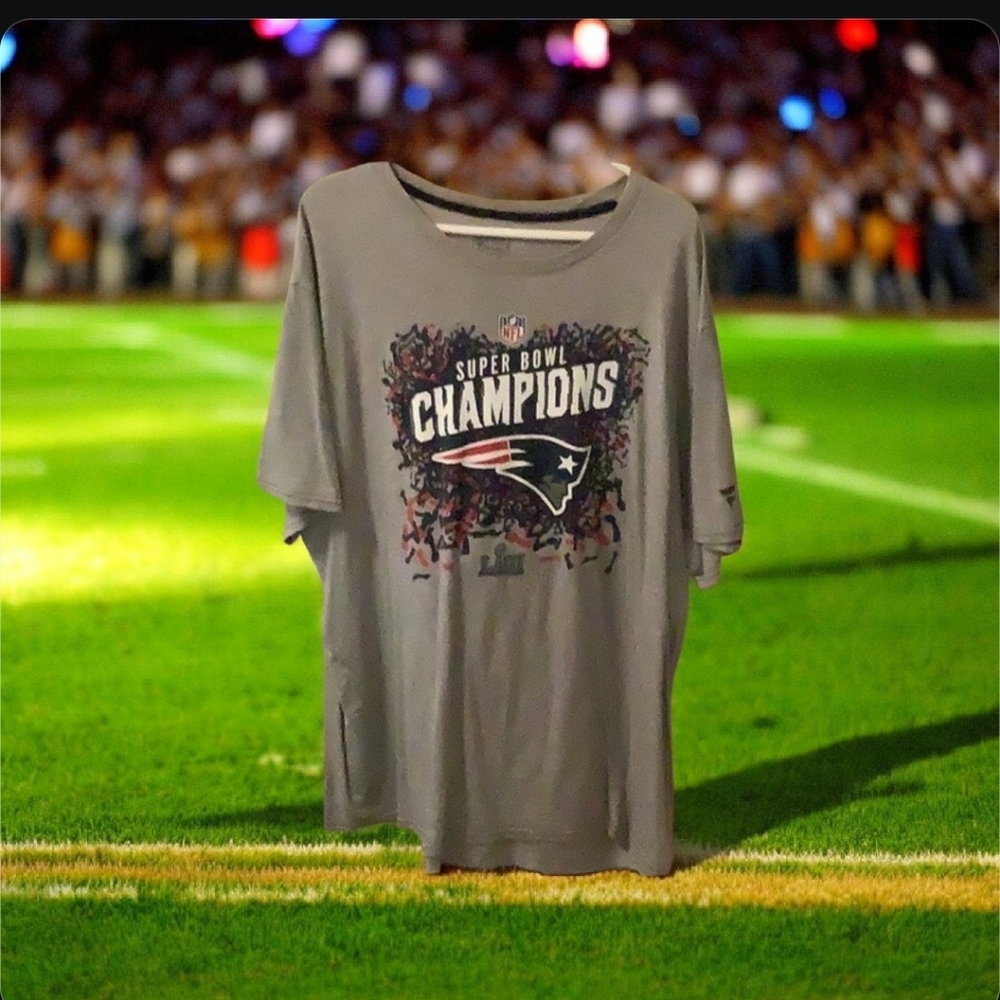 NFL Super Bowl Patriots T size  3X grey red blue stretchy cotton. Machin…